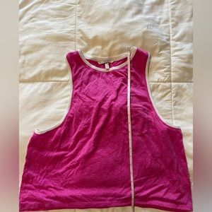 Victoria’s Secret active shirt size medium